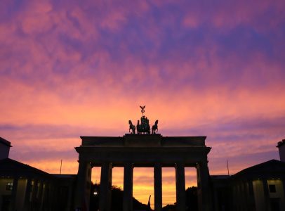 Берлин, Mantel-GmbH, обучение языку, консультации в сфере трудоустройства, туристические услуги